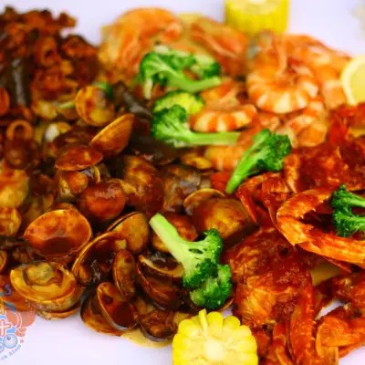 Let's Seafood Out Puncak Alam