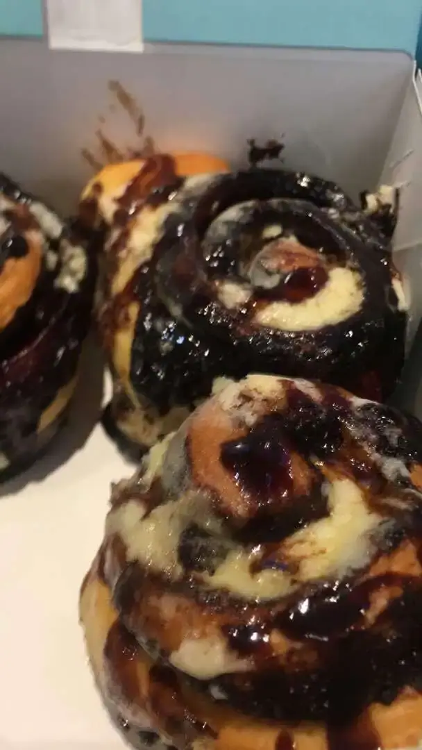 Cinnabon Food Photo 10