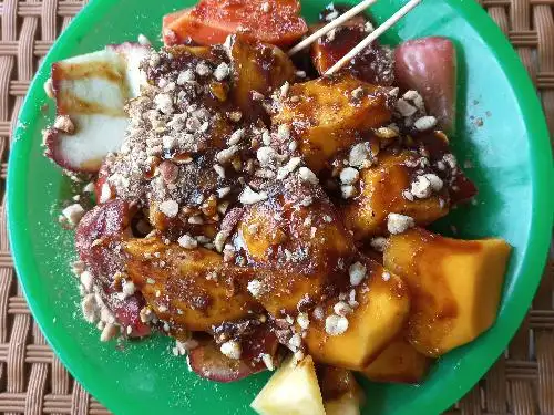 Rujak Buah Rajawali, Depan Tiara Fatrin