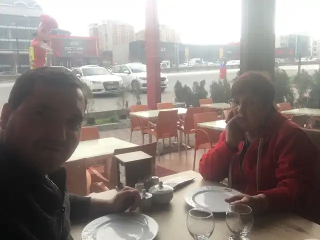 Bado Meşhur Erzurum Cağ Kebabı'nin yemek ve ambiyans fotoğrafları 2