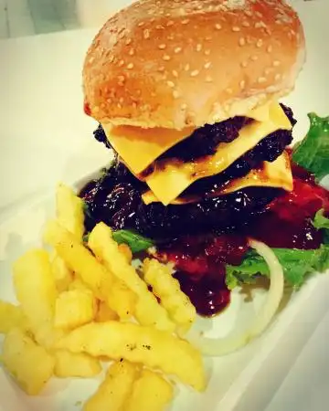 KB Burger Bakar Food Photo 1