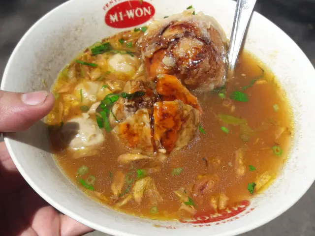 Gambar Makanan Mie Baso Rudal Anggrek 4