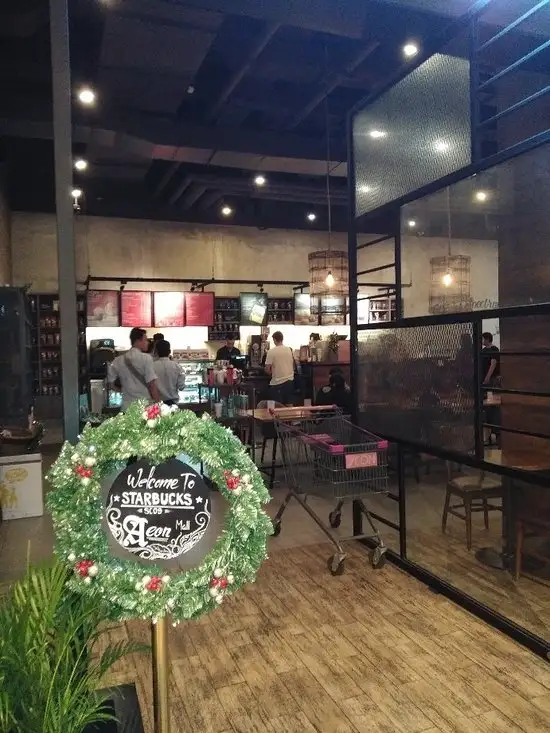 Gambar Makanan Starbucks - AEON Mall BSD City 2