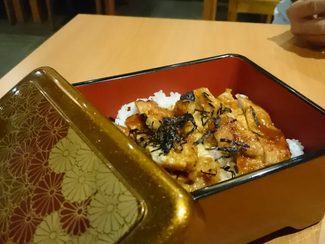 Gambar Makanan Umaku Sushi Resto 9