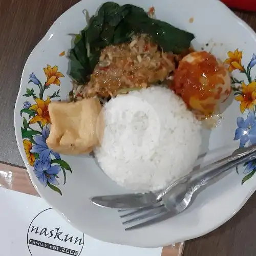 Gambar Makanan Nasi Kuning Bunda, Panjer, Jl. Waturenggong No.72 Dps 13