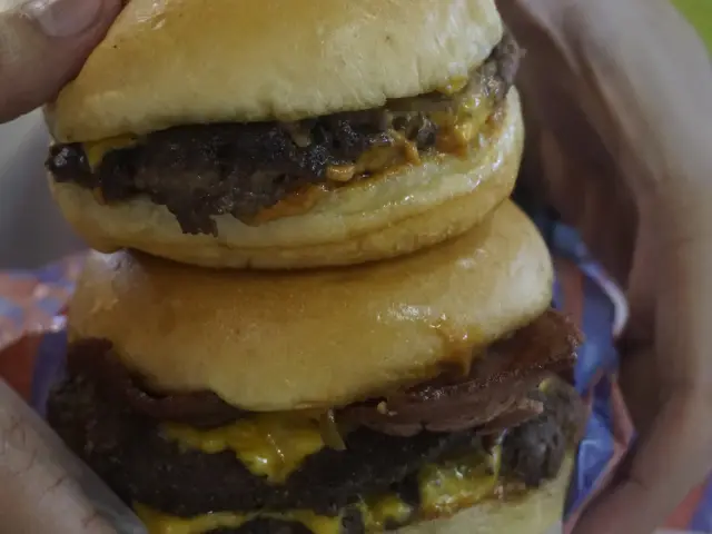 Gambar Makanan Flip Burger 14