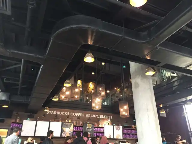 Emaar Starbucks'nin yemek ve ambiyans fotoğrafları 47