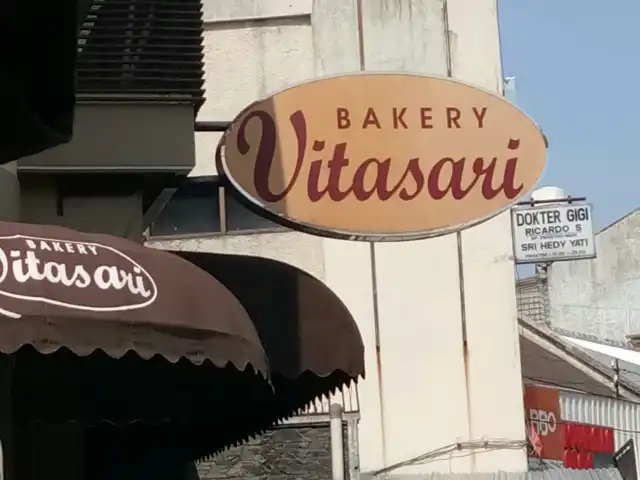Gambar Makanan Vitasari Bakery - Cihapit 6
