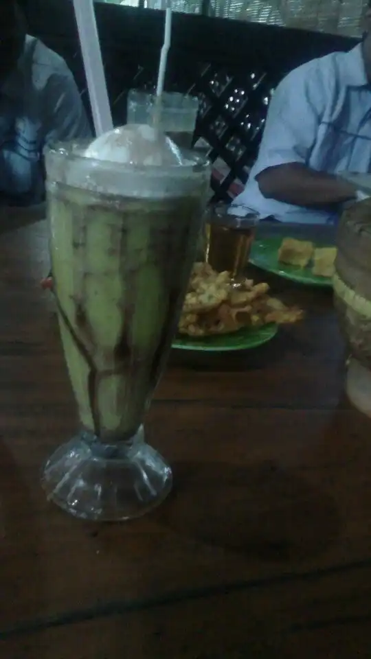 Gambar Makanan Kartini Green Restaurant 2