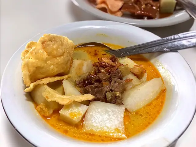 Gambar Makanan Kupat Tahu & Lontong Kari Cicendo 2