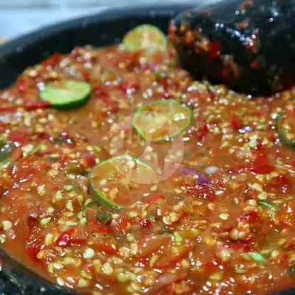 Gambar Makanan Nasi Mujaer Goreng Sambal Ulek Terasi Super Pedas, Nuansa Utama Selatan 9 8