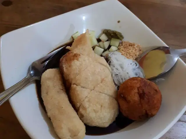 Gambar Makanan Pempek Yuli 17