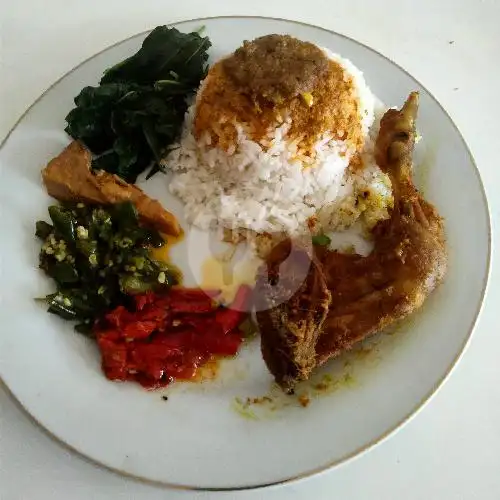 Gambar Makanan Tiga Putri Minang 7