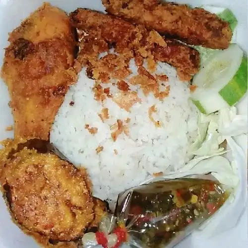 Gambar Makanan Mie Sop Kampung Dan Nasi Goreng Warung Nenek Ambo 3