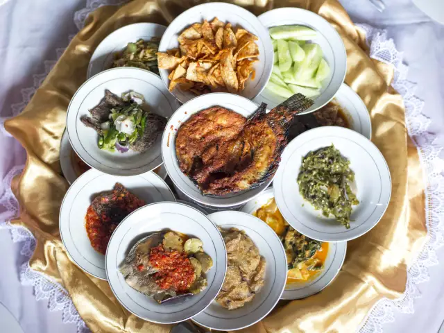 Nasi Padang Lauk Minang Asli