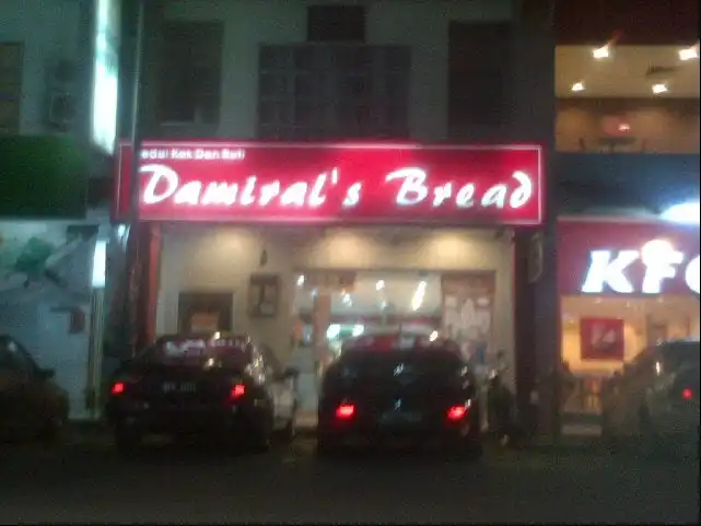 Damiral's Bread