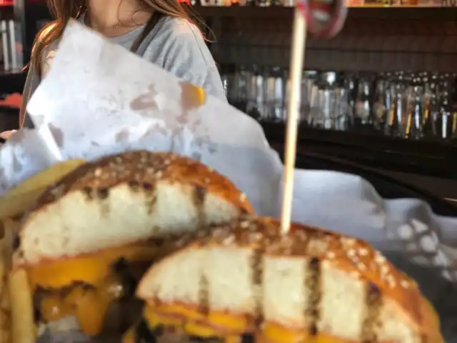 rePUPlicofburger'nin yemek ve ambiyans fotoğrafları 15