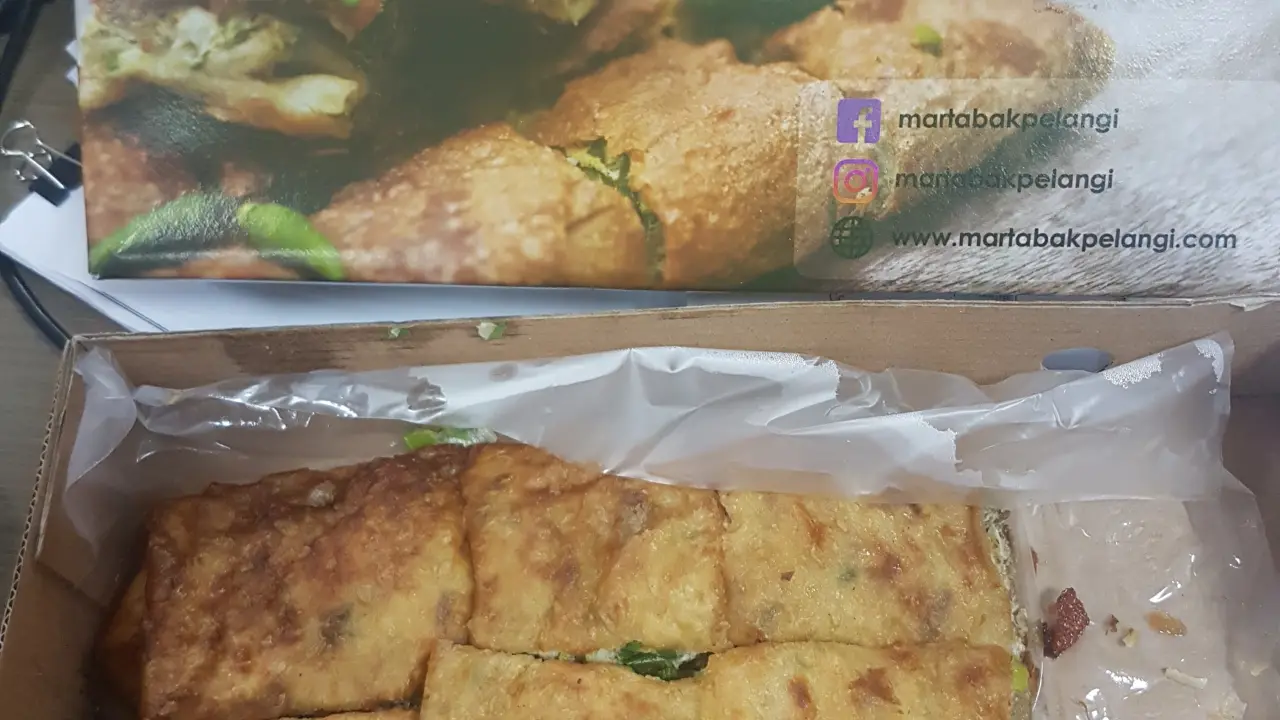 Martabak Pelangi