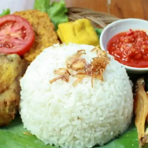 Gambar Makanan Saung Nyumput Neng Evie, Kopo 1