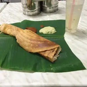 Raj&apos;s Banana Leaf Food Photo 11