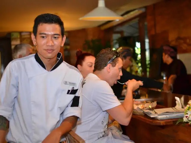 Gambar Makanan Locale Bar & Cafe at The Dipan Resort 8