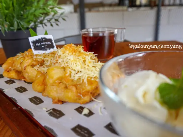 Gambar Makanan Tiga Anak Bawang 14