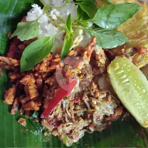 Gambar Makanan Nasi Tempong Kertadalem, Denpasar 4