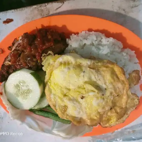Gambar Makanan Ayam Geprek & Lalapan Warkop Bang Ji Boss, Pujasera Tunggulwulung 6