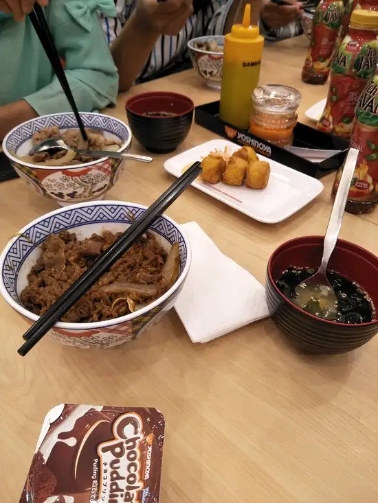 Gambar Makanan Yoshinoya Plaza Surabaya 15