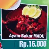 Gambar Makanan Ayam Bakar dan Cobek Ayam 1