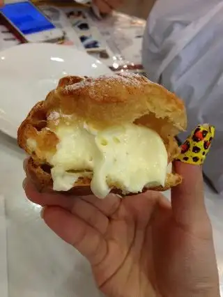 Beard Papa Food Photo 1