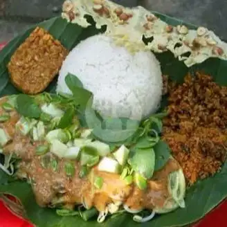 Gambar Makanan Warung Blitar Bu Aland, Uluwatu 3