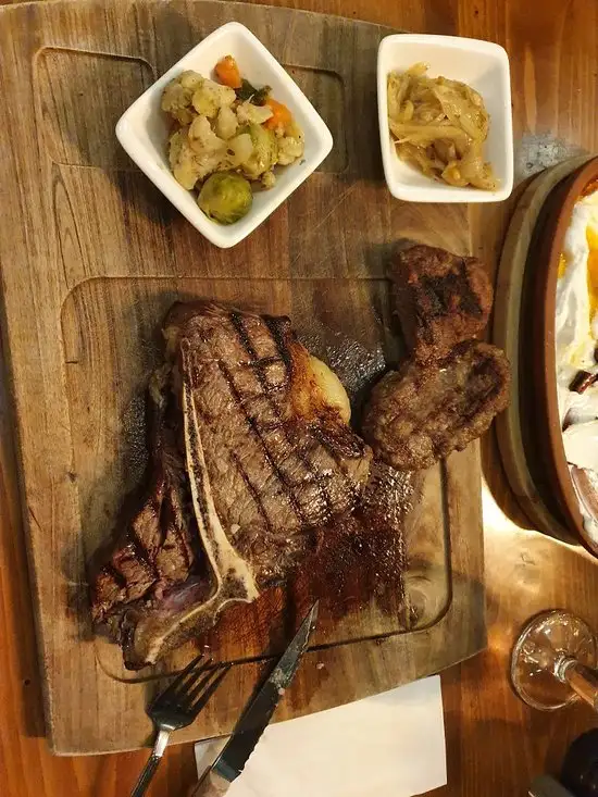 Ethçi Steakouse'nin yemek ve ambiyans fotoğrafları 26