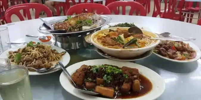 Restoran Ah Go Go Curry Fish Head