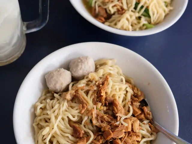 Gambar Makanan Mie Ayam Bakso 57 Pak Kosim 4