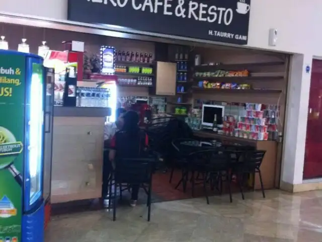 Aero Cafe & Resto