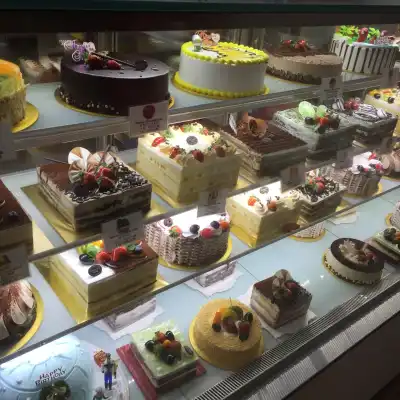 Creative Bake Cake House