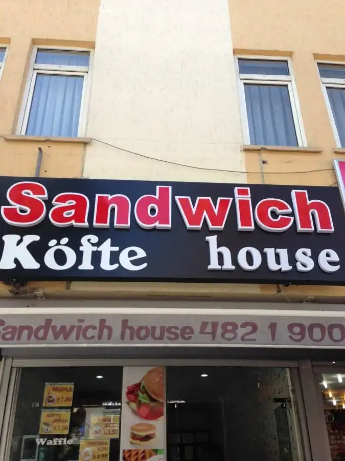 Sandwich House