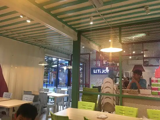 Let’s Joy Cafe