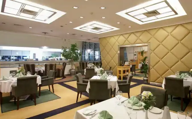 Cafe La Belle - Aktif Metropolitan Hotel'nin yemek ve ambiyans fotoğrafları 1
