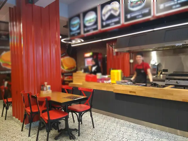 Burger Zade'nin yemek ve ambiyans fotoğrafları 6