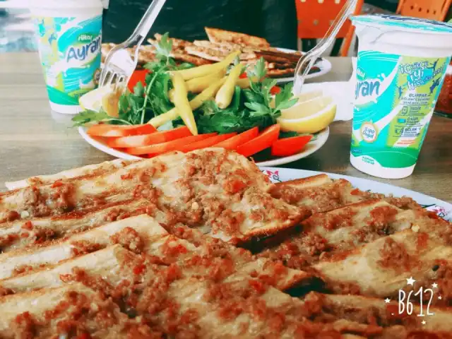 Buhara - 2 Etliekmek Ve Lahmacun Salonu'nin yemek ve ambiyans fotoğrafları 4