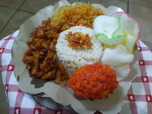 Nasi Uduk Idola