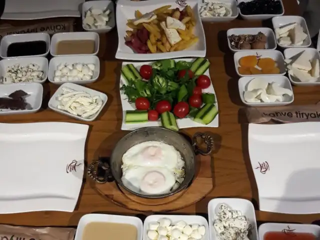 Kahve Tiryakisi'nin yemek ve ambiyans fotoğrafları 16