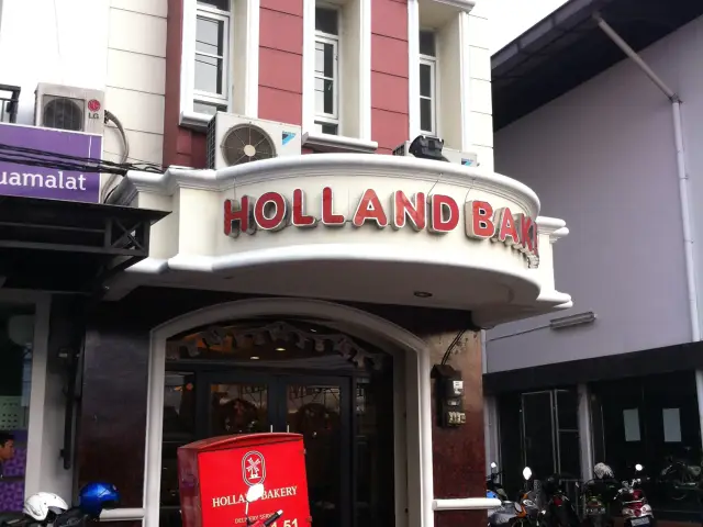 Gambar Makanan Holland Bakery 3