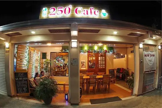 250 Cafe Food Photo 3