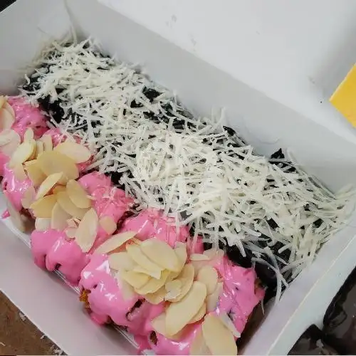 Gambar Makanan Banamu Nugget Pisang,Kebab Pisang,Korean Cake, Diponegoro 19