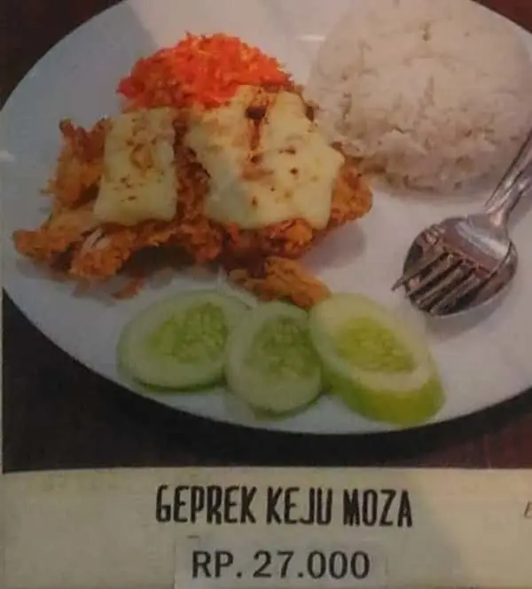 Gambar Makanan AyamGeprekPino 5