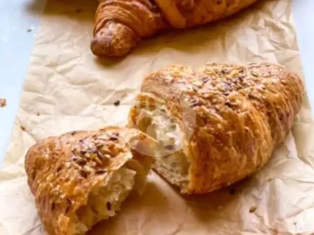 Gambar Makanan Croissant Crunch, PIK 14
