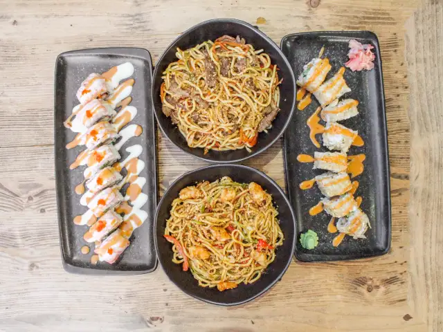 Tokyo Sushi & Noodle'nin yemek ve ambiyans fotoğrafları 1
